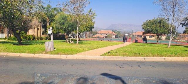 3 Bedroom Property for Sale in Birdwood Estate North West